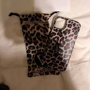 iPhone 13 righty loopy